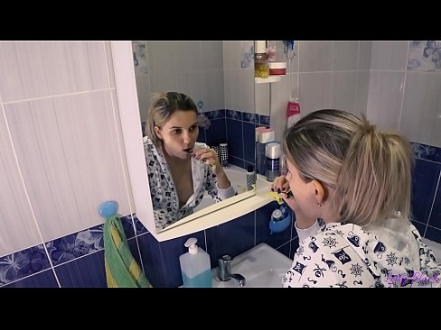 ❤️ Hack ma 'żgħażagħ fil-piġami truf orali cum fil-ħmar - letty iswed ❤️❌ Super porn f'mt.obuvlisett.ru ❌️❤